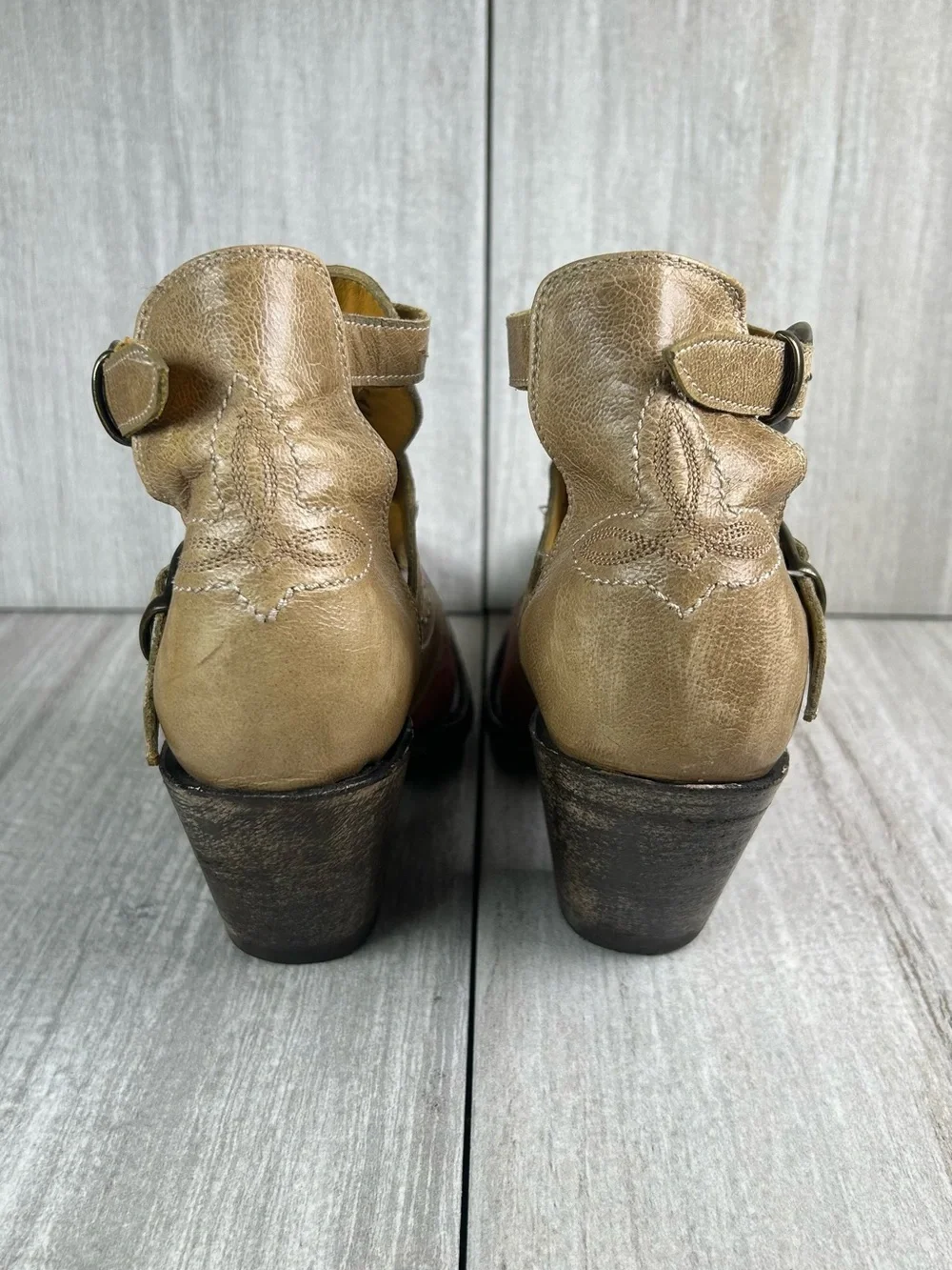 Old Gringo Joy Taupe Western Buckle Strap Ankle Heeled Booties Women’s Size 7 B